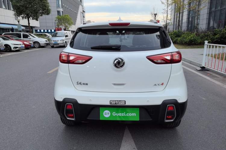 Used Dongfeng Aeolus AX4 2018 1.6L Manual Trendy Model with Sunroof Exterior 4