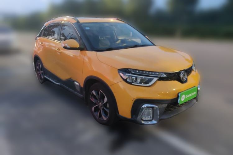 Used Dongfeng Aeolus AX4 2018 1.6L DCT Trendy & Stylish Model with Sunroof Front Right 45 Deg