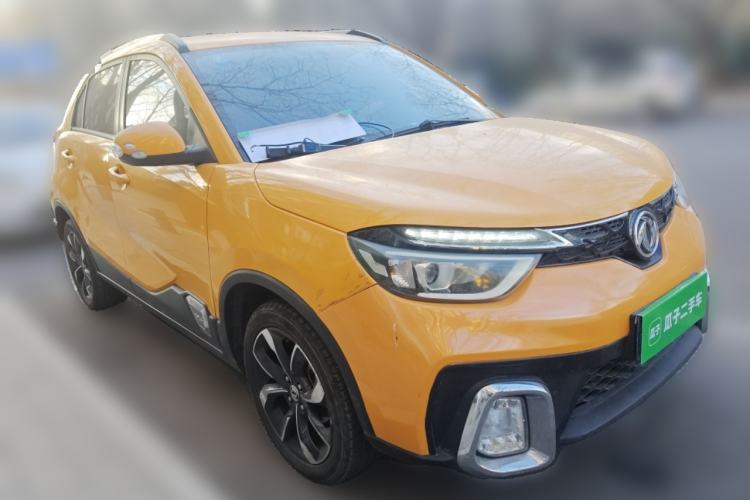 Used Dongfeng Aeolus AX4 2018 1.6L Manual Trendy Model with Sunroof Front Right 45 Deg