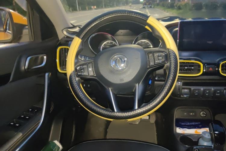 Used Dongfeng Aeolus AX4 2018 1.6L DCT Trendy & Stylish Model with Sunroof Steering Wheel