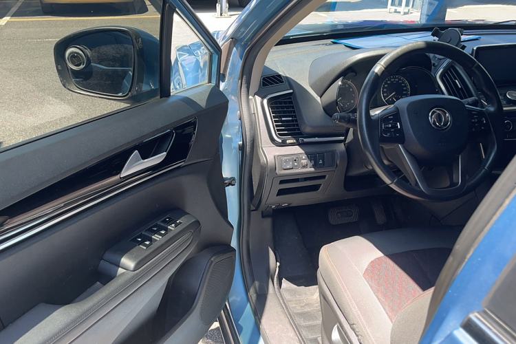 Used Dongfeng Aeolus AX5 2017 1.4T Automatic Qushang Model Interior 2