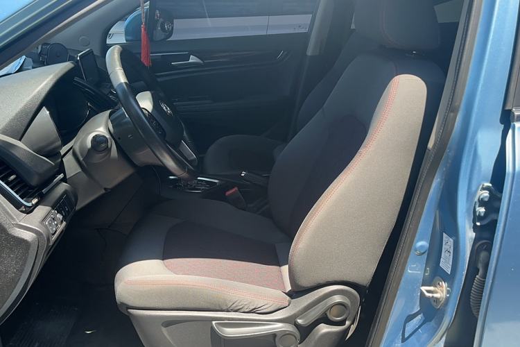 Used Dongfeng Aeolus AX5 2017 1.4T Automatic Qushang Model Left Front Seat
