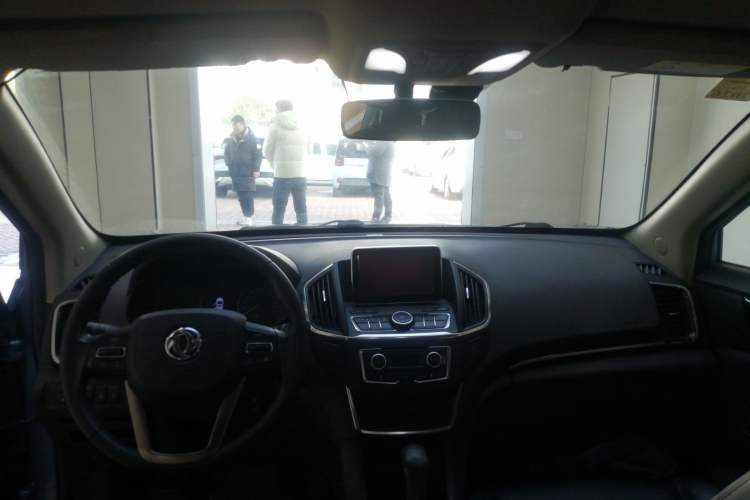 Used Dongfeng Aeolus AX5 2017 1.4T Automatic Qushang Model Center Console