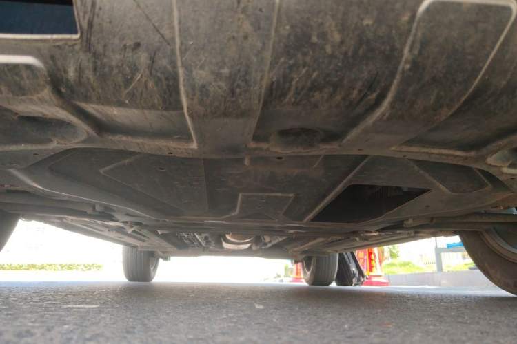 Used Dongfeng Aeolus AX5 2017 1.4T Manual Quyue Model Connected Version Chassis Front