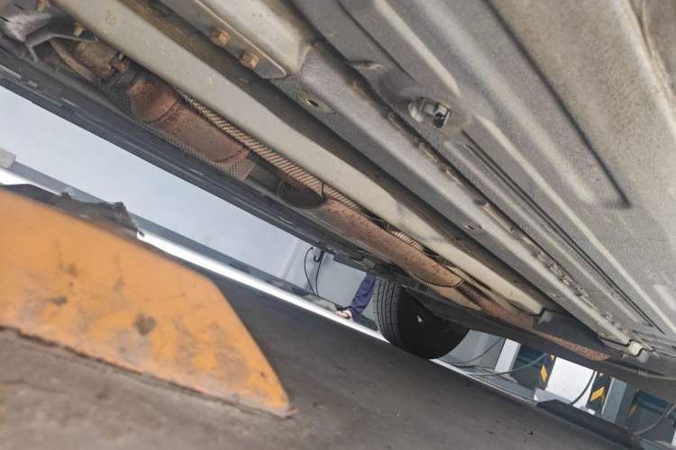 Used Dongfeng Aeolus AX5 2017 1.4T Automatic Qushang Model Chassis Front Left