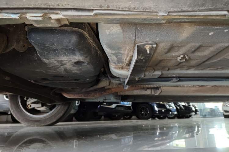 Used Dongfeng Aeolus AX5 2017 1.4T Automatic Qushang Model Chassis Rear Right
