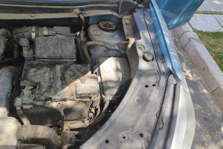 Used Dongfeng Aeolus AX5 2017 1.4T Manual Quyue Model Connected Version Engine Bay Left