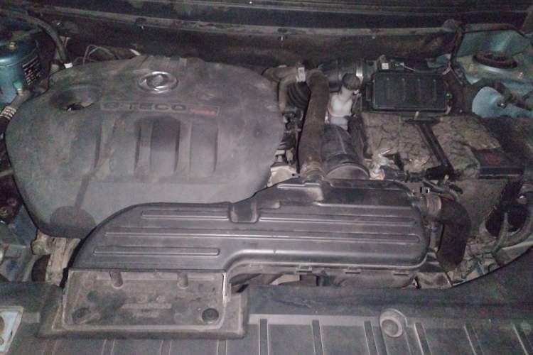 Used Dongfeng Aeolus AX5 2017 1.4T Manual Qushang Model Engine Bay