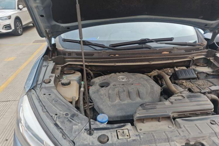 Used Dongfeng Aeolus AX5 2017 1.4T Manual Qushang Model Engine Bay Right