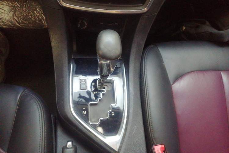 Used Dongfeng Aeolus AX5 2017 1.4T Automatic Qushang Model Gear Lever