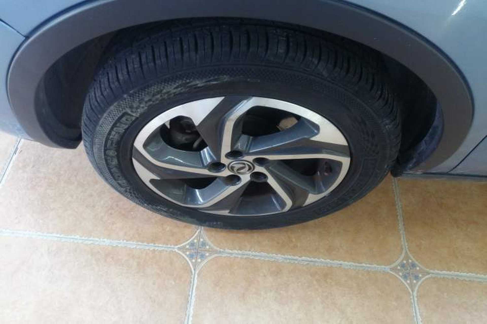 Used Dongfeng Aeolus AX5 2017 1.4T Automatic Qushang Model Left Front Wheel Hub