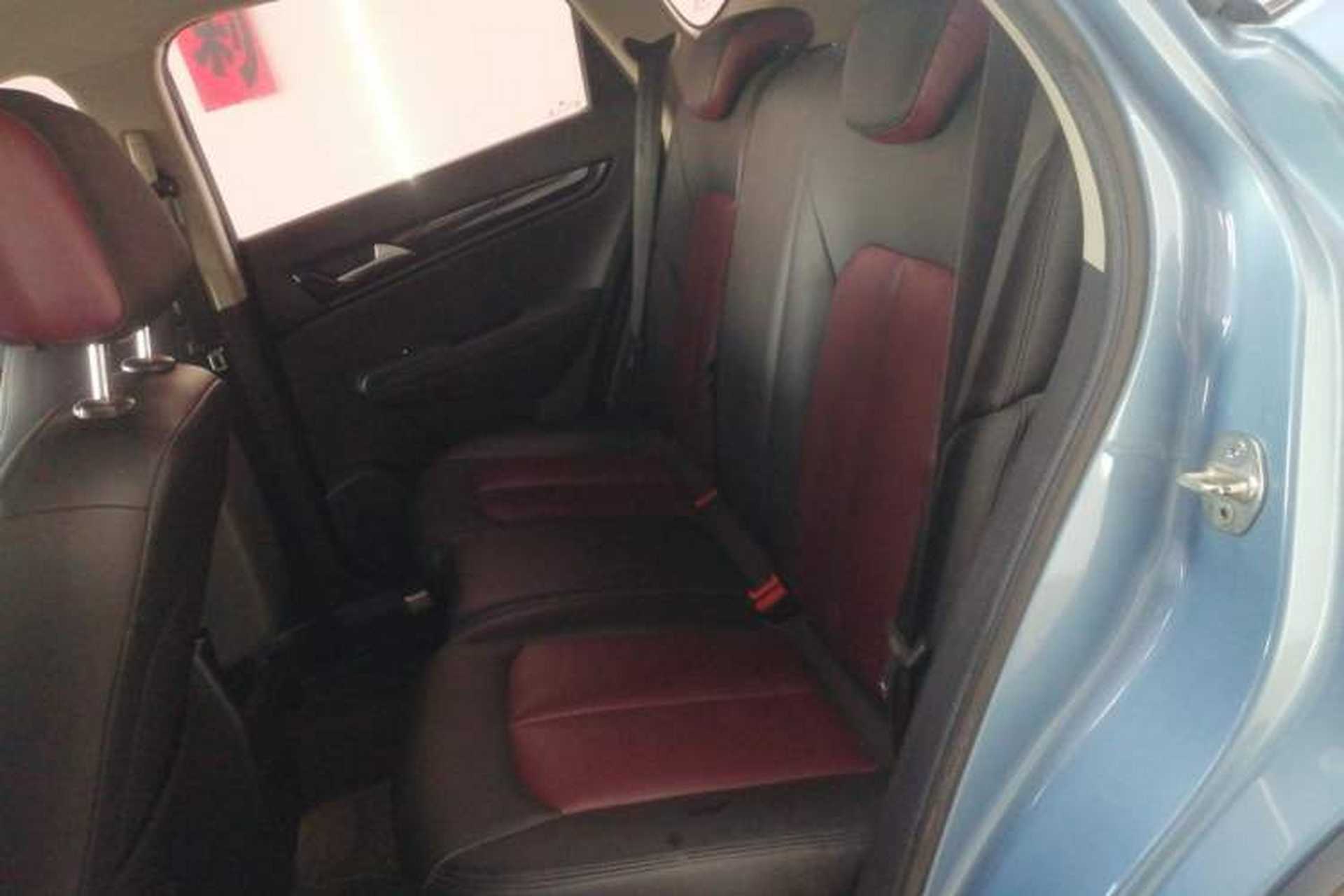 Used Dongfeng Aeolus AX5 2017 1.4T Automatic Qushang Model Left Rear Seat