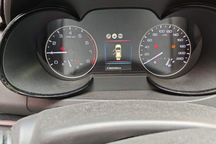 Used Dongfeng Aeolus AX5 2017 1.4T Manual Quyue Model Odometer Close Up