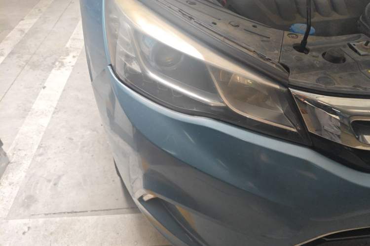 Used Dongfeng Aeolus AX5 2017 1.4T Automatic Qushang Model Right Front Headlight