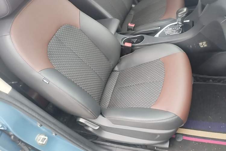Used Dongfeng Aeolus AX5 2017 1.4T Automatic Quyue Model Right Front Seat