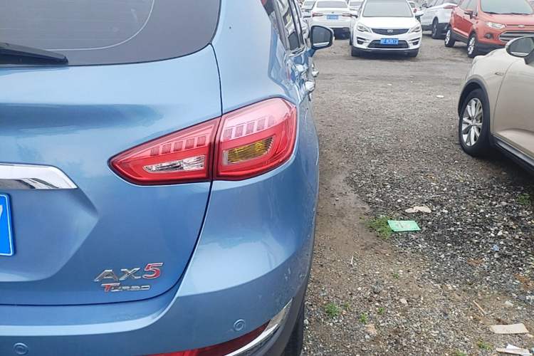 Used Dongfeng Aeolus AX5 2017 1.4T Automatic Quyue Model Right Rear Taillight