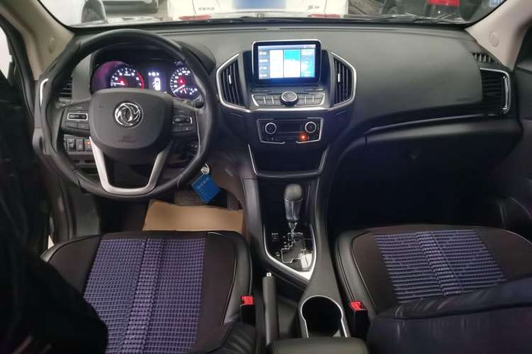 Used Dongfeng Aeolus AX5 2017 1.4T Automatic Qushang Model Center Console