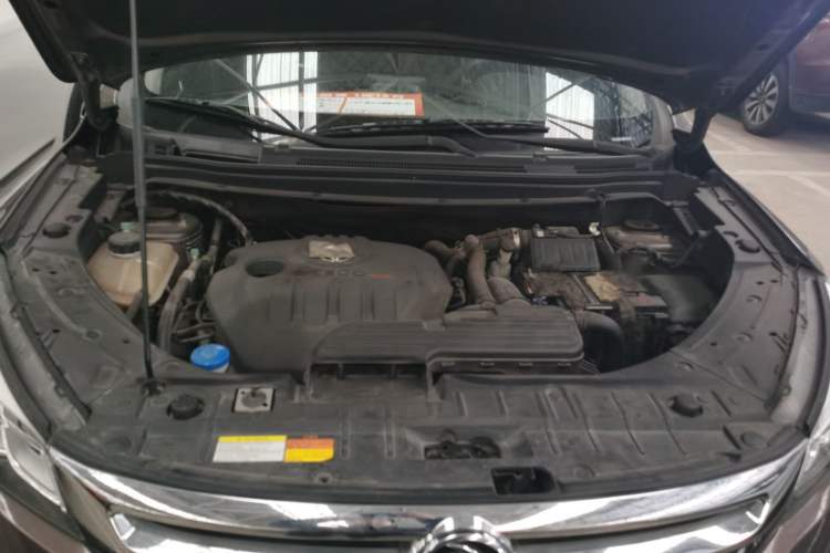 Used Dongfeng Aeolus AX5 2017 1.4T Automatic Qushang Model Engine Bay