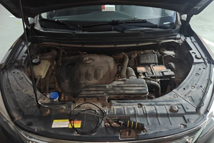 Used Dongfeng Aeolus AX5 2017 1.4T Manual Fun Edition Engine Bay