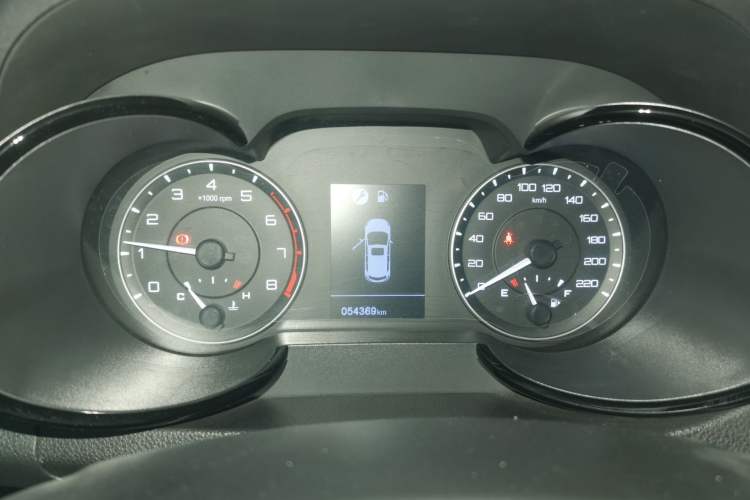 Used Dongfeng Aeolus AX5 2017 1.4T Automatic Qushang Model Instrument Cluster