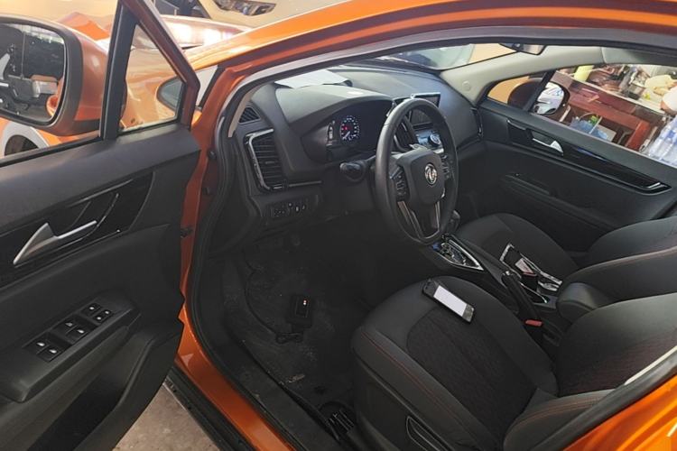 Used Dongfeng Aeolus AX5 2017 1.4T Automatic Qushang Model Driver Seat
