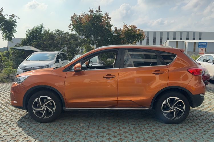 Used Dongfeng Aeolus AX5 2017 1.4T Automatic Qushang Model Exterior 6