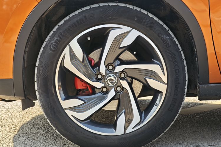 Used Dongfeng Aeolus AX5 2017 1.4T Automatic Fun Edition Exterior 7
