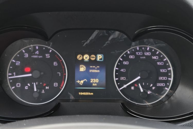 Used Dongfeng Aeolus AX5 2017 1.4T Automatic Fun Edition Odometer Close Up