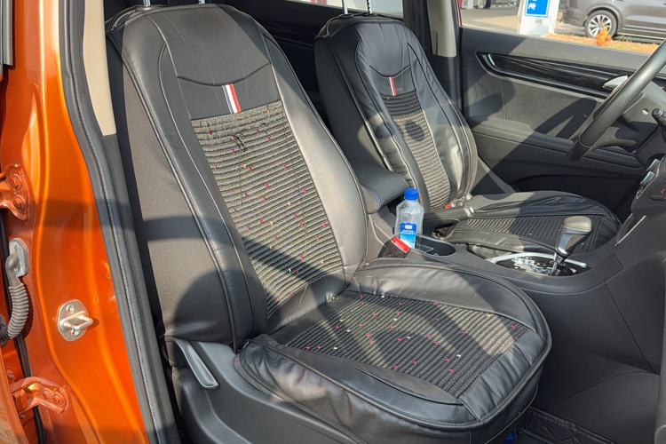 Used Dongfeng Aeolus AX5 2017 1.4T Automatic Qushang Model Right Front Seat