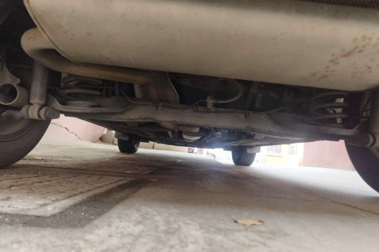 Used Dongfeng Aeolus AX5 2017 1.4T Automatic Qushang Model Chassis Rear