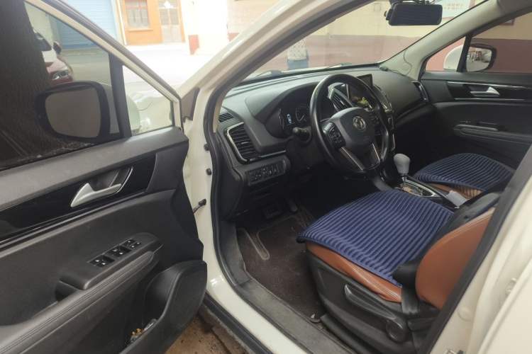Used Dongfeng Aeolus AX5 2017 1.4T Automatic Qushang Model Driver Seat
