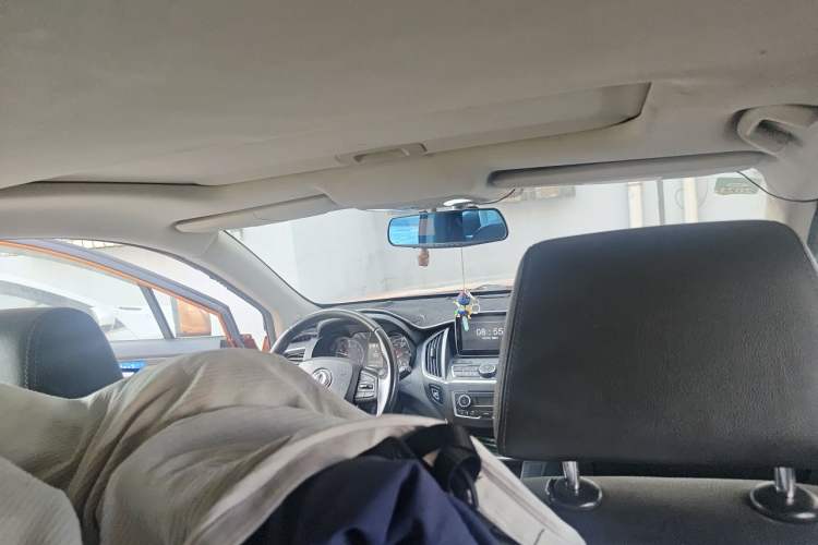 Used Dongfeng Aeolus AX5 2017 1.4T Manual Quyue Model Headliner