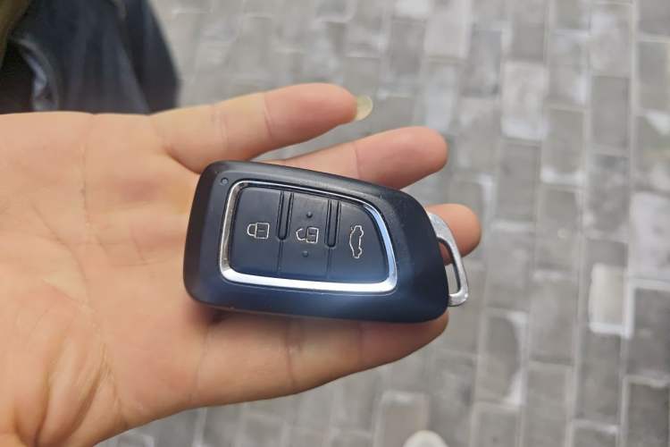 Used Dongfeng Aeolus AX5 2017 1.4T Manual Quyue Model Vehicle Key
