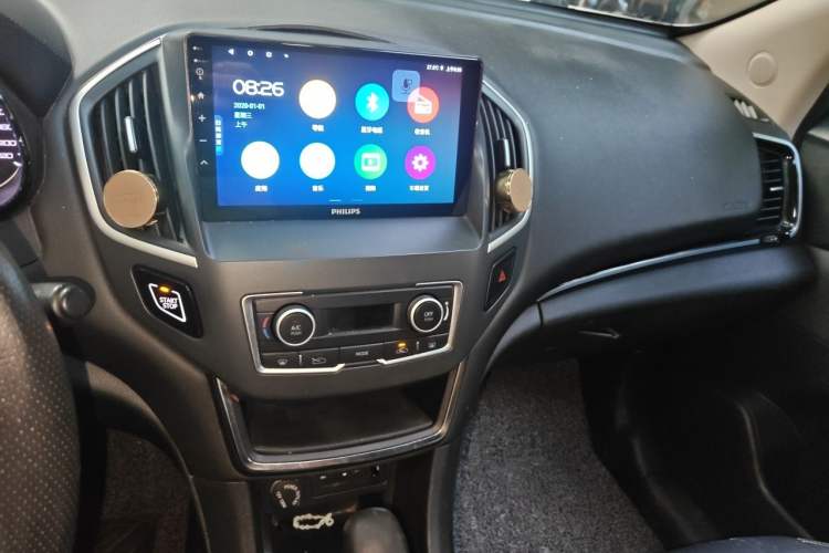 Used Dongfeng Aeolus AX5 2017 1.4T Automatic Fun Edition Audio And AC Panel