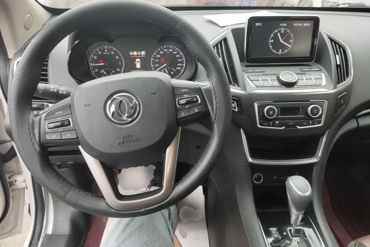 Used Dongfeng Aeolus AX5 2017 1.4T Automatic Quyue Model Center Console