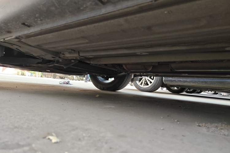 Used Dongfeng Aeolus AX5 2017 1.4T Automatic Qushang Model Chassis Front Right