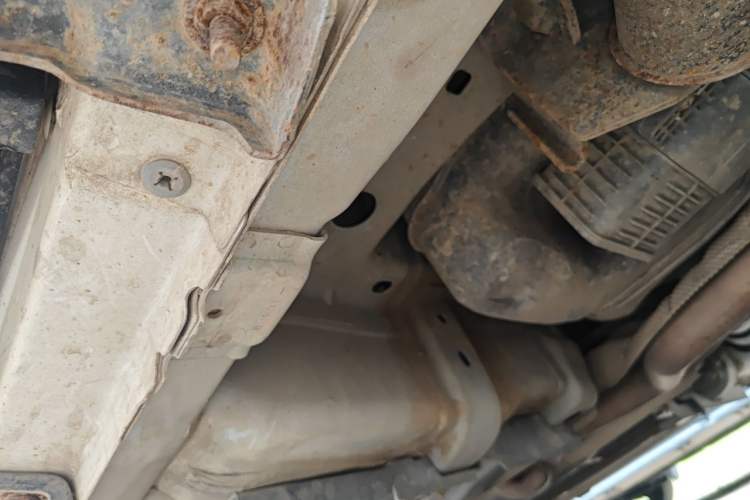 Used Dongfeng Aeolus AX5 2017 1.4T Automatic Qushang Model Chassis Rear Left