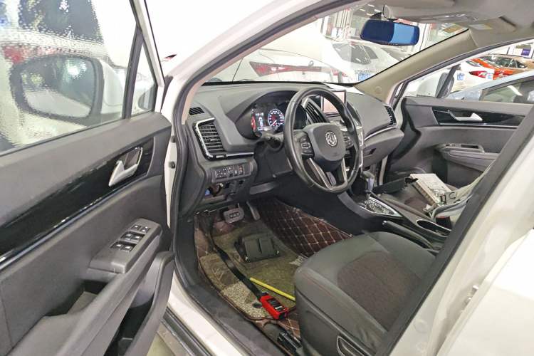 Used Dongfeng Aeolus AX5 2017 1.4T Automatic Qushang Model Driver Seat