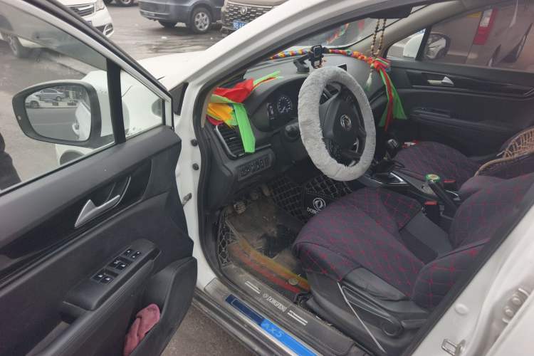Used Dongfeng Aeolus AX5 2017 1.4T Manual Qushang Model Driver Seat