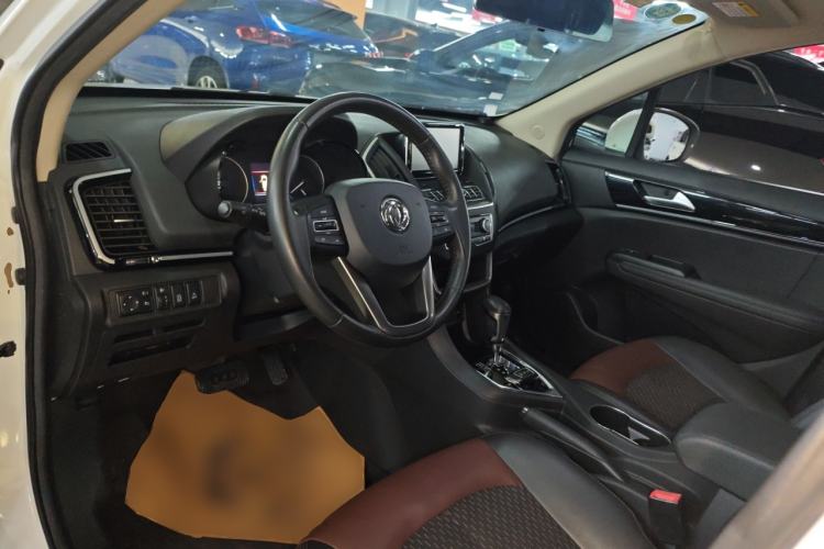 Used Dongfeng Aeolus AX5 2017 1.4T Automatic Quyue Model Driver Seat