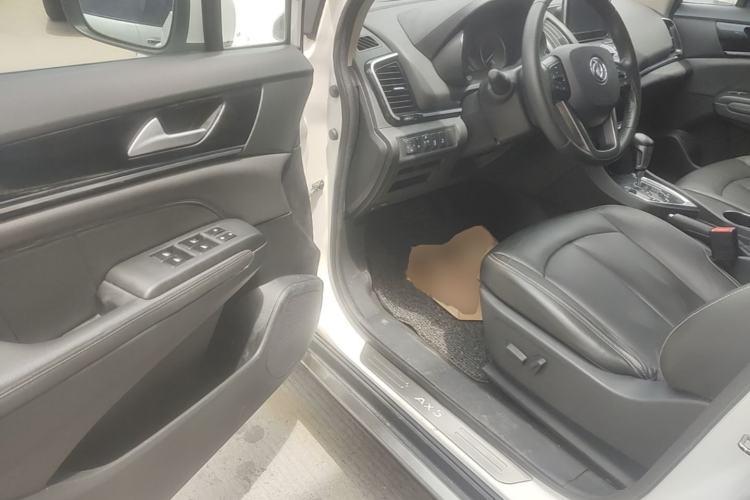 Used Dongfeng Aeolus AX5 2017 1.4T Automatic Fun Edition Driver Seat