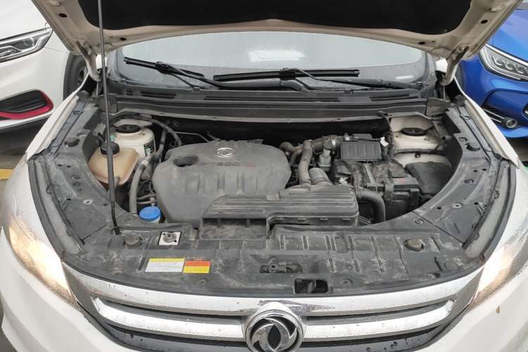 Used Dongfeng Aeolus AX5 2017 1.4T Automatic Quyue Model Engine Bay