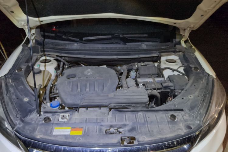 Used Dongfeng Aeolus AX5 2017 1.4T Automatic Qushang Model Engine Bay
