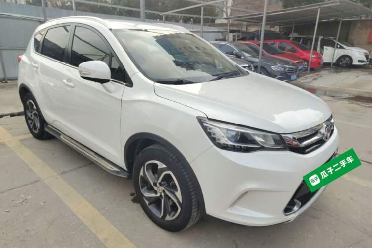 Used Dongfeng Aeolus AX5 2017 1.4T Automatic Qushang Model Front Right 45 Deg