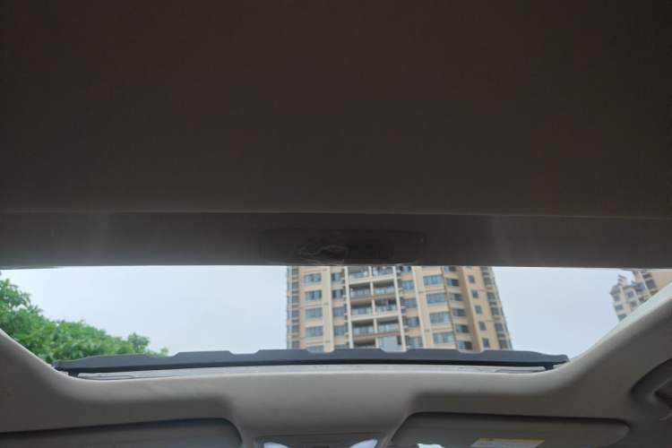 Used Dongfeng Aeolus AX5 2017 1.4T Manual Fun Edition Headliner