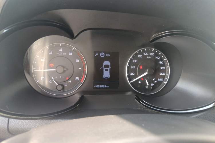 Used Dongfeng Aeolus AX5 2017 1.4T Manual Qushang Model Instrument Cluster