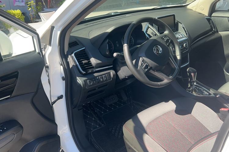 Used Dongfeng Aeolus AX5 2017 1.4T Automatic Qushang Model Interior 2