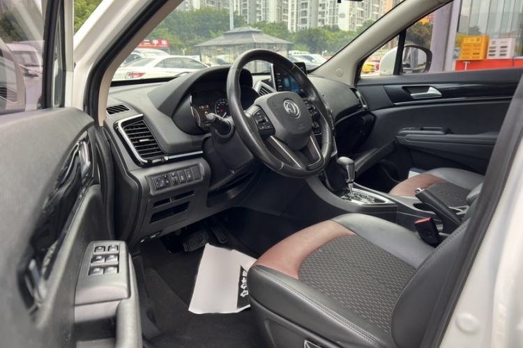 Used Dongfeng Aeolus AX5 2017 1.4T Automatic Quyue Model Interior 3