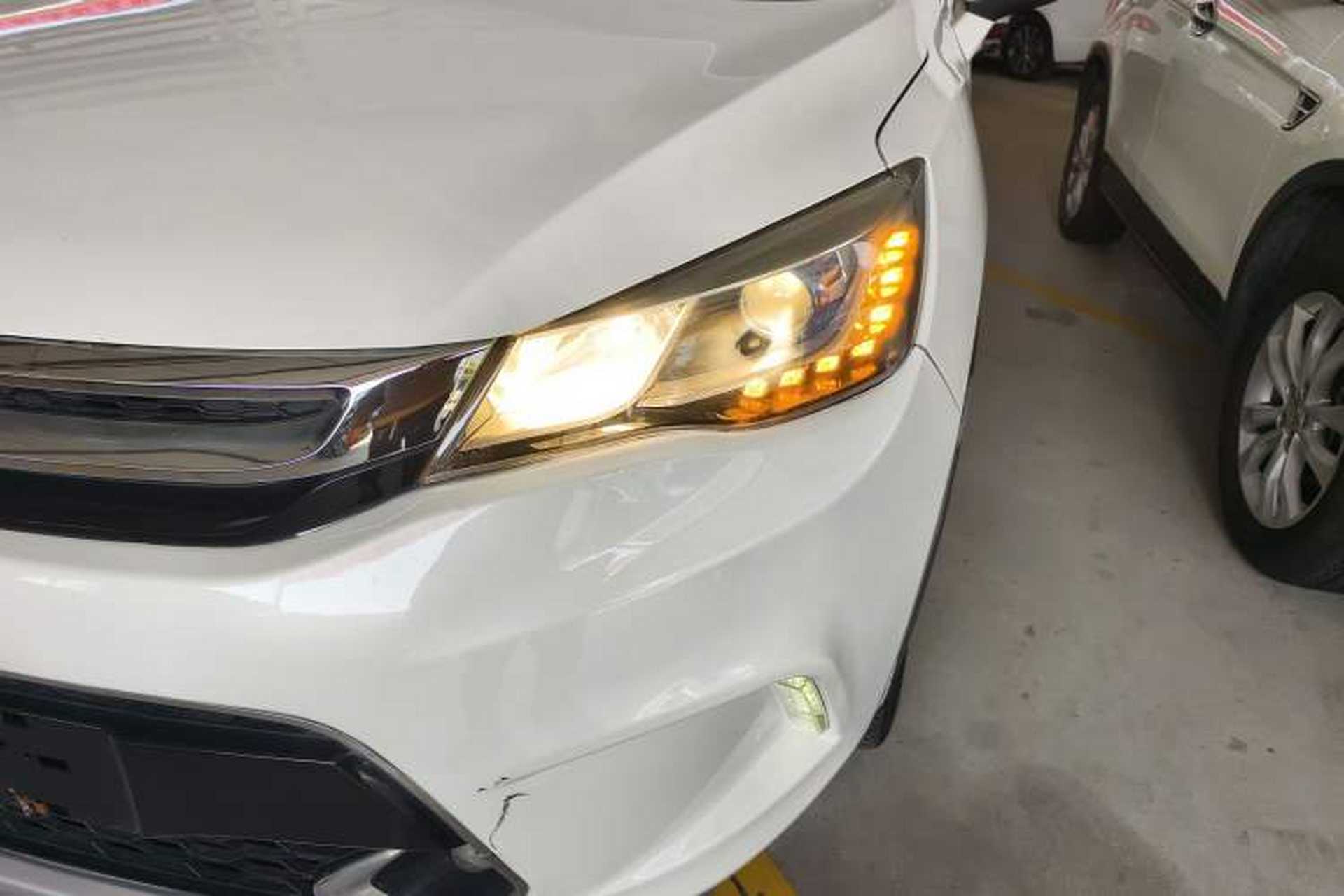 Used Dongfeng Aeolus AX5 2017 1.4T Automatic Quyue Model Left Front Headlight