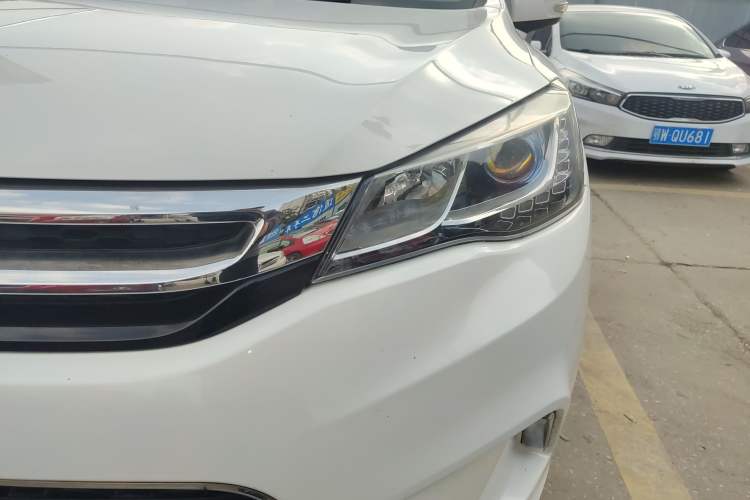 Used Dongfeng Aeolus AX5 2017 1.4T Automatic Qushang Model Left Front Headlight